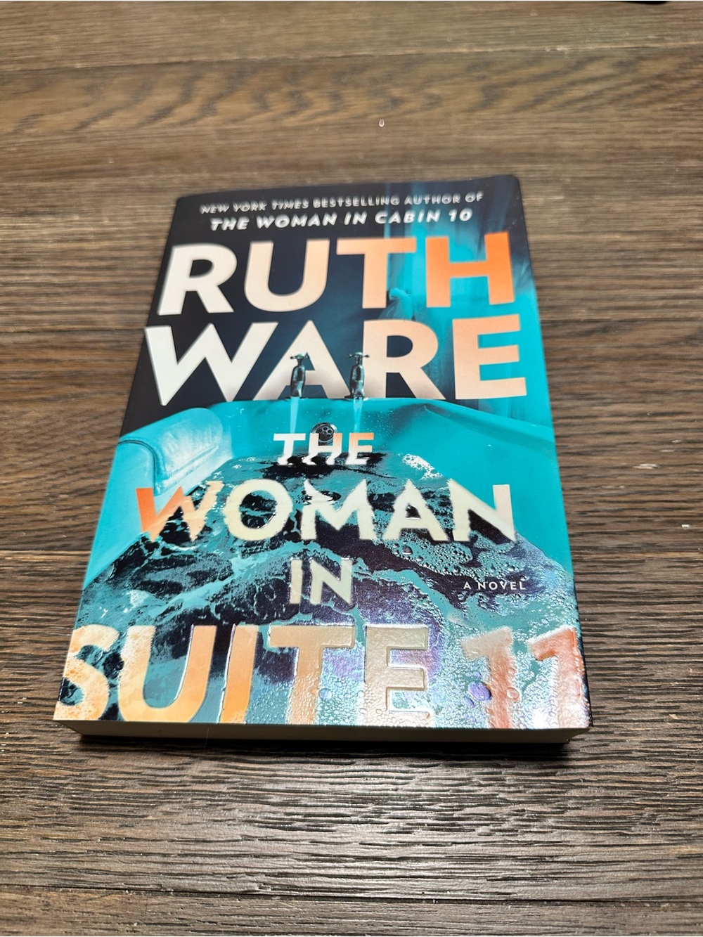 📚4 for $30 BOOK SALE - The Woman in Suite 11 - Ruth Ware